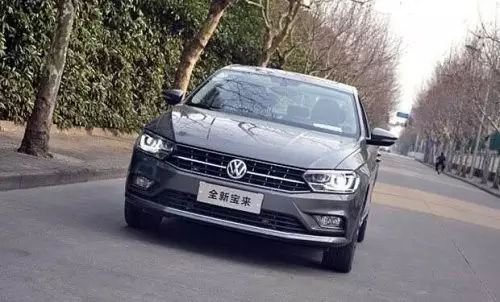 内乡县夏馆镇中心幼儿园开展“防控疫情致敬英雄”教育活动‘ag亚娱官网’(图4) ag亚娱官网